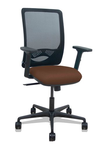 PIQUERAS Y CRESPO Silla Zulema con Mecanismo Sincro, Malla Negra y Asiento Marrón Oscuro PIQUERAS Y CRESPO Silla Zulema con Mecanismo Sincro, Malla Negra y Asiento Marrón Oscuro