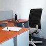 PIQUERAS Y CRESPO Silla de oficina Zulema con mecanismo Sincro/Traslack Blanco y Negro