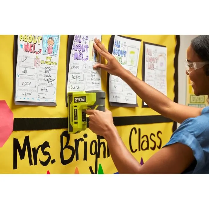 Ryobi Grapadora 4V Grapas 6-14mm Clavos 18G 15mm Incluye 1100 Grapas T50 y 250 Clavos 18G Ryobi Grapadora 4V Grapas 6-14mm Clavos 18G 15mm Incluye 1100 Grapas T50 y 250 Clavos 18G