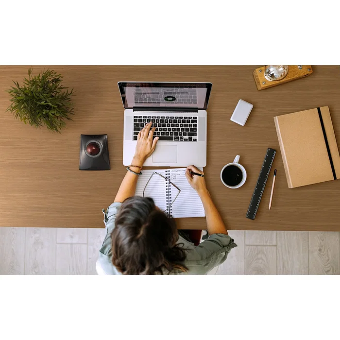 Kensington SlimBlade Pro K72080WW Trackball Inalámbrico y con Cable, Bluetooth + RF 2.4GHz, Ambidiestro, 1600 DPI, Bola 55mm, Recargable, para Windows/macOS, Negro