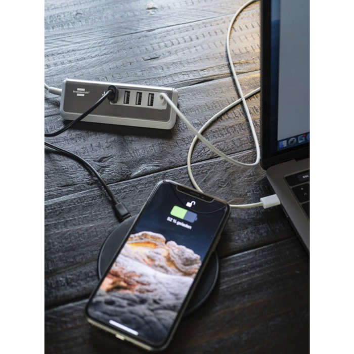 Brennenstuhl USB Multi Charger con 1,5m 4xUSB Tipo A + 1x Tipo C Brennenstuhl USB Multi Charger con 1,5m 4xUSB Tipo A + 1x Tipo C