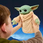 Hasbro Star Wars Figura de Acción Interactiva Grogu (Baby Yoda) Peluche Animatrónico 25 cm con Sonidos y Movimientos, Referencia G3088