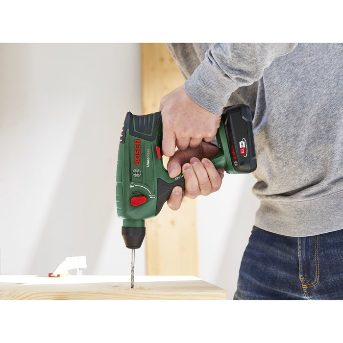Bosch Uneo Maxx 18 Punch con 1 batería de 2.5 Ah