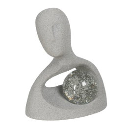Ixia Escultura Hombre Gris en Resina con Bola de Cristal Decorativa