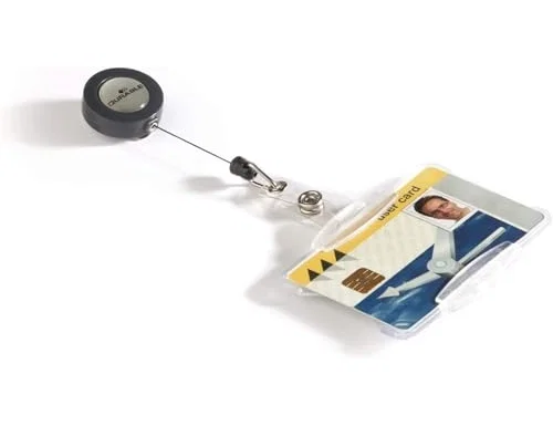 Durable Identificador Transparente con Cordón Extensible y Pinza Metálica, 54x85 mm Durable Identificador Transparente con Cordón Extensible y Pinza Metálica, 54x85 mm