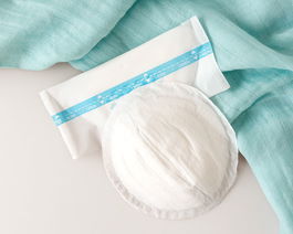 KioKids Discos de Lactancia Absorbentes Súper Finos Impermeables 130mm Algodón Blanco 30 Piezas +0 meses