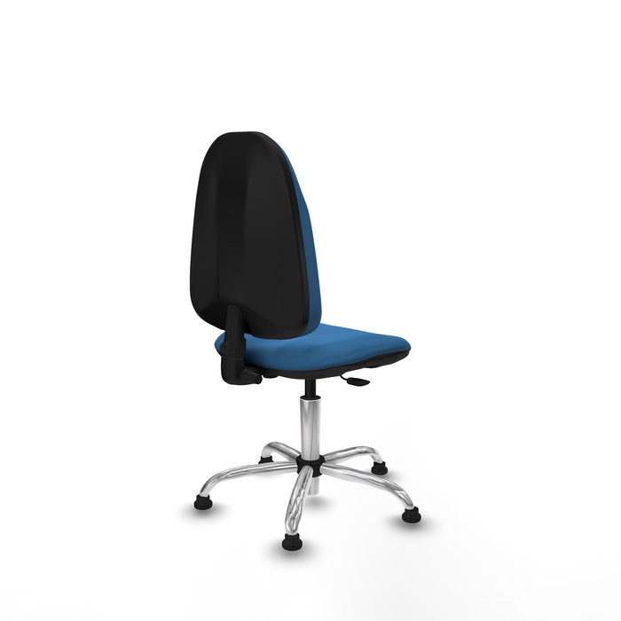 Silla de oficina Algarra con mecanismo Contacto permanente básico tapizada con Similpiel color Azul claro. Equipada con Base cromada, Sin brazosy Topes