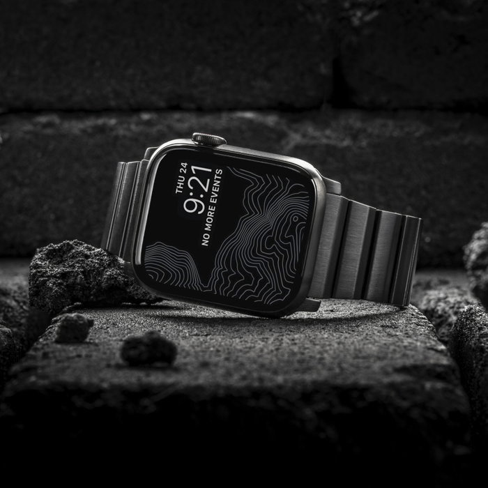 Nomad Nomad Strap Titanium Black V2 42/44/45/49mm