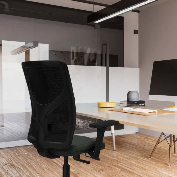PIQUERAS Y CRESPO Silla de oficina Motilla con mecanismo Sincro/Traslack, tela morada y malla azul