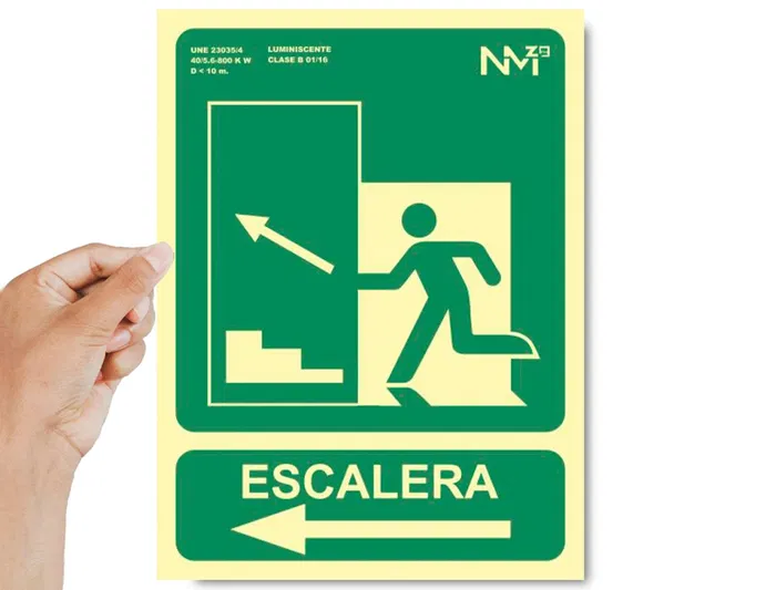 Archivo 2000 Pictograma Señal Salida Emergencia Escalera Sube Izquierda PVC Verde Luminiscente 224x300 mm