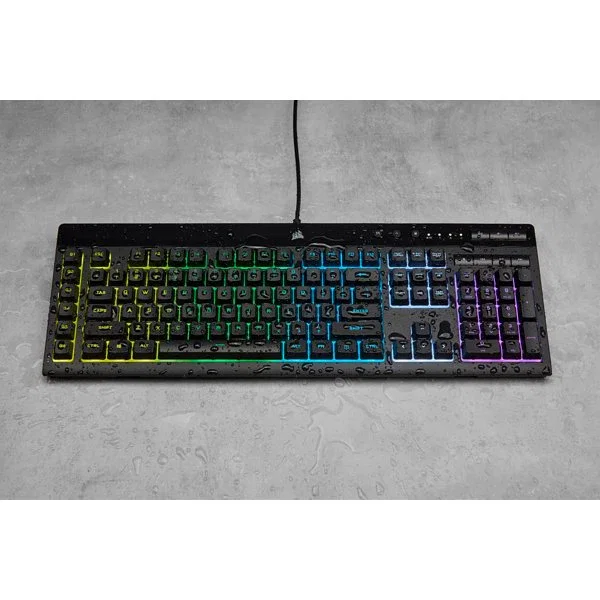 Corsair K55 RGB PRO Teclado Gaming USB Alámbrico con Retroiluminación RGB, QWERTY Español, Negro, Completo (100%) con Reposamuñecas Extraíble