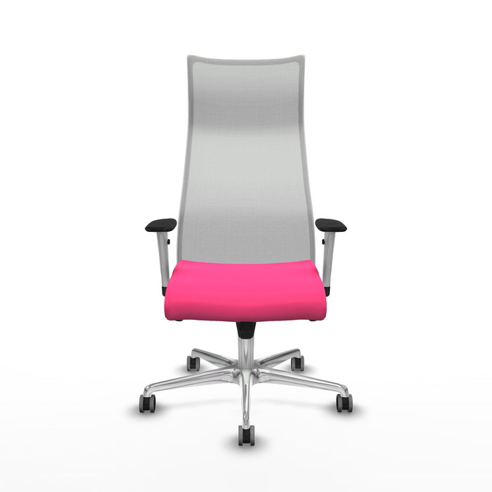 Sillón Albacete con mecanismo Sincro tapizada con Similpiel color Rosa y malla color Blanco. Equipado con Base aluminio, Brazos 1D y Ruedas 65 mm parqué