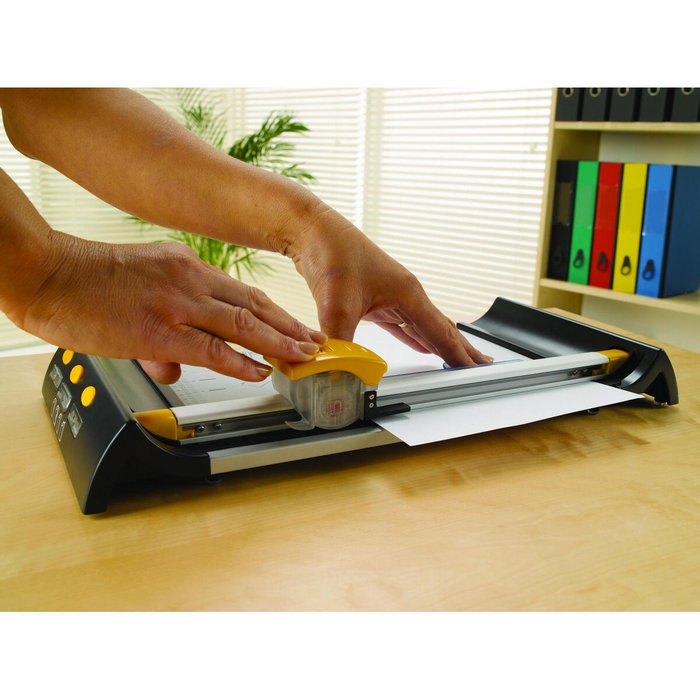 Fellowes Neutron Plus Cizalla de Rodillo A4 con 4 Cuchillas