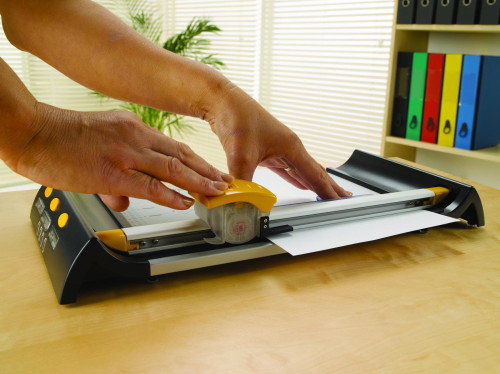 Fellowes Neutron Plus Cizalla de Rodillo A4 con 4 Cuchillas