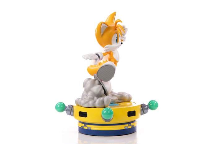 Sonic the Hedgehog Estatua Tails 36 cm