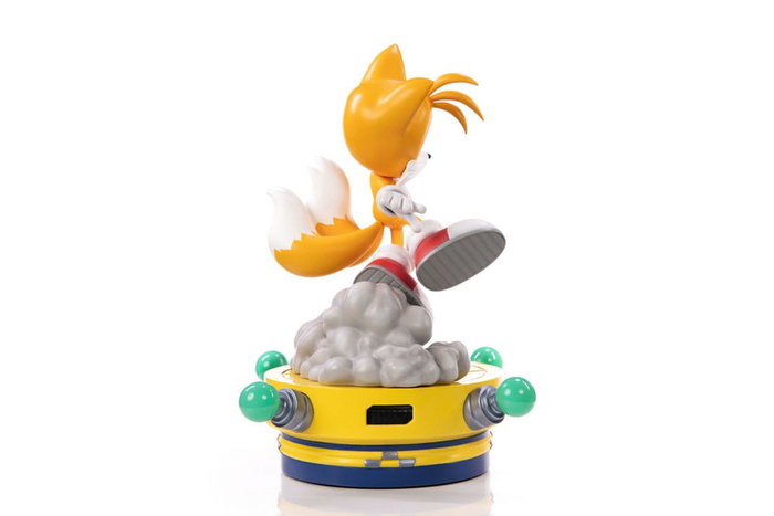 Sonic the Hedgehog Estatua Tails 36 cm