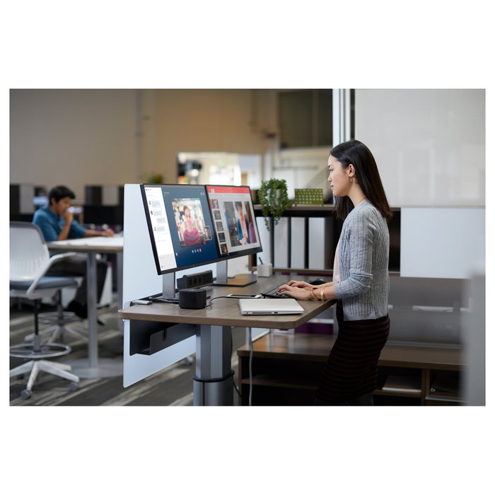 HP D HP ZBook Thunderbolt 3 Dock G2 120W HP D HP ZBook Thunderbolt 3 Dock G2 120W