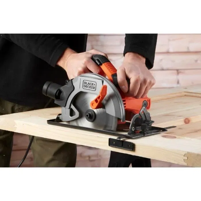 Black + Decker Sierra Circular CS1550-QS - 1500 W