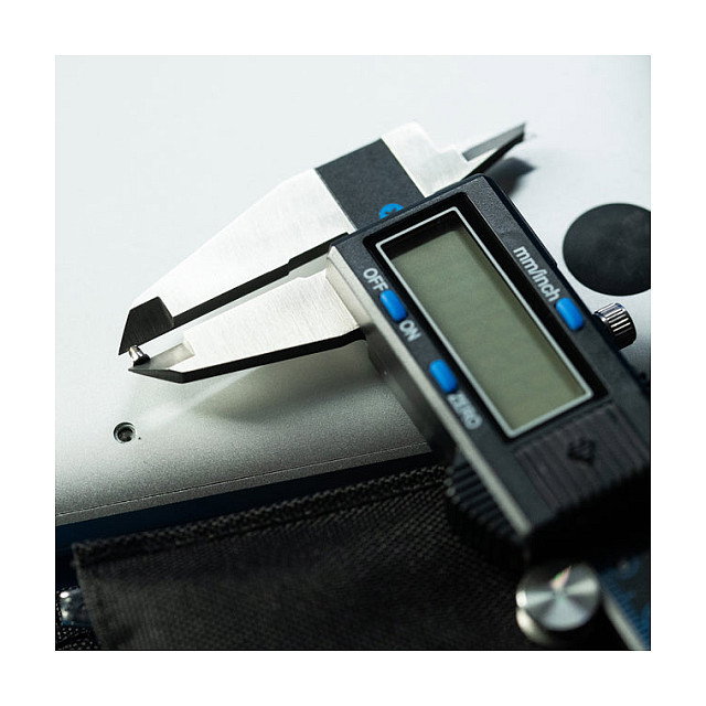 iFixit Calibrador Digital IF145-016-4
