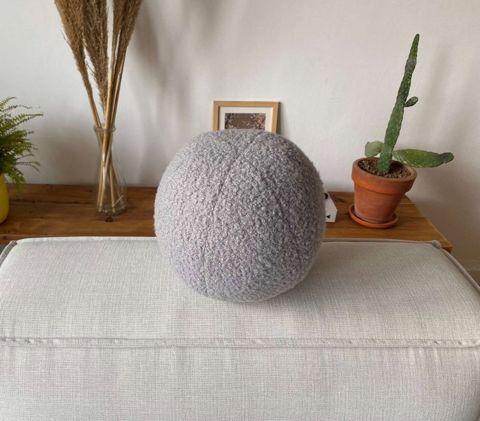 Aberto Design Cojín Teddy Top 25 Gris con Relleno de Silicona, Hecho con Poliéster Reciclado y Poliéster - Confort y Diseño Ecológico para tu Hogar