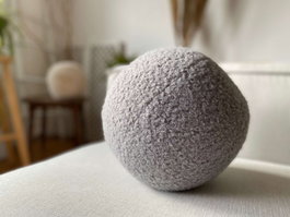 Aberto Design Cojín Teddy Top 25 Gris con Relleno de Silicona, Hecho con Poliéster Reciclado y Poliéster - Confort y Diseño Ecológico para tu Hogar
