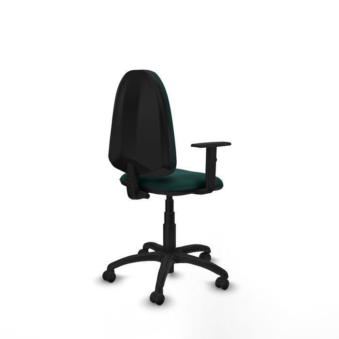 Silla de oficina Aýna con mecanismo Contacto permanente básico tapizada con Similpiel color Verde botella. Equipada con Base poliamida negra, Brazos 1D y Ruedas de parqué