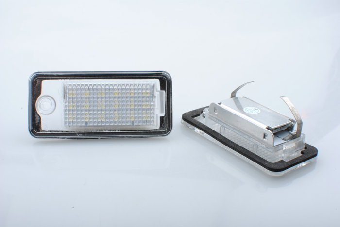 M-Tech Luz de Matrícula de LED LD-ADPA (Kit de 2 unidades) M-Tech Luz de Matrícula de LED LD-ADPA (Kit de 2 unidades)