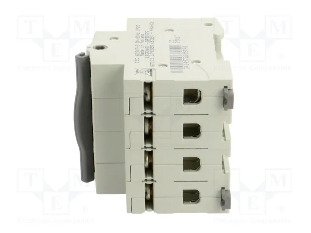 LEGRAND RX3 Interruptor de aislamiento 4 polos 63A 400VAC LEGRAND RX3 Interruptor de aislamiento 4 polos 63A 400VAC