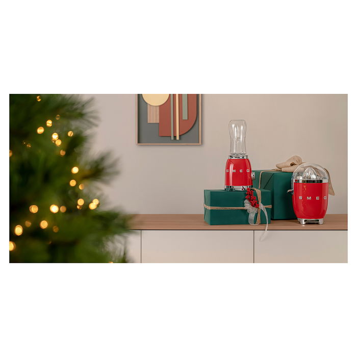 Smeg CJF11RDEU Exprimidor de Cítricos Eléctrico, Color Rojo, 70W, Cono en Acero Inoxidable, Función Antigoteo y Almacenamiento de Cable