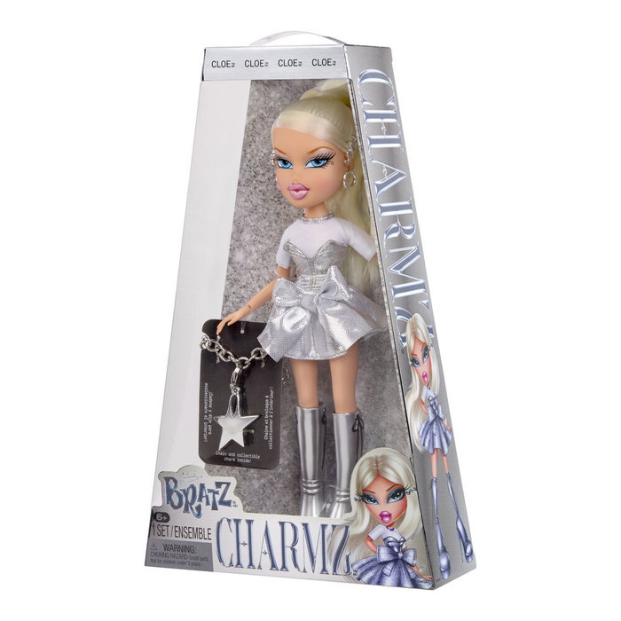 MGA Muñeca Cloe + Charmz Stylin Bratz - Incluye Charm 25 Aniversario, Coleccionable, Marcado CE