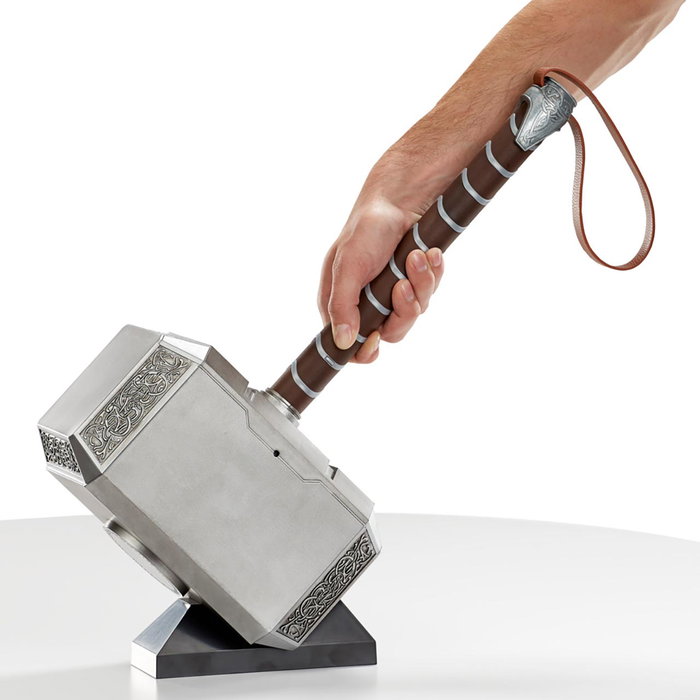 Hasbro Marvel Legends Mjolnir Martillo Electrónico 1:1