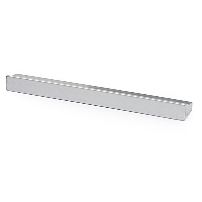 Trentadue Tirador Plástico Trama C64/96/128 Ral9006 L150 Trentadue Tirador Plástico Trama C64/96/128 Ral9006 L150