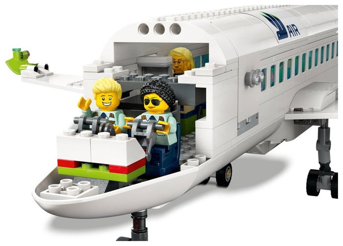 LEGO City Avión de Pasajeros 60367 con Vehículos de Apoyo y 9 Minifiguras