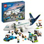 LEGO City Avión de Pasajeros 60367, Juego de construcción, 913 piezas, 7+ años, Multicolor