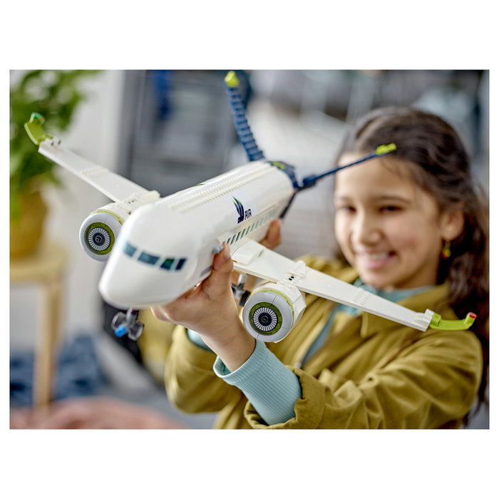 LEGO City Avión de Pasajeros 60367, Juego de construcción, 913 piezas, 7+ años, Multicolor