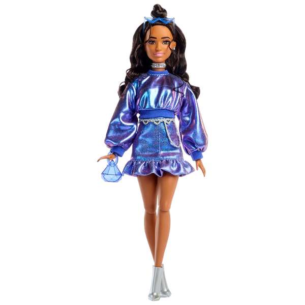 Mattel Barbie Muñeca Deluxe Metallic con Jersey Azul