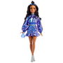 Mattel Barbie Muñeca Deluxe Metallic con Jersey Azul