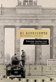 El expediente, Timothy Garton Ash - BARLIN
