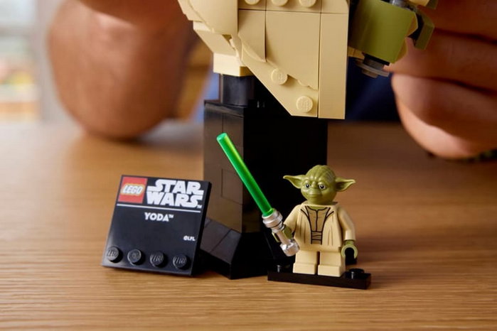 LEGO Star Wars Busto de Yoda 75438 LEGO Star Wars Busto de Yoda 75438