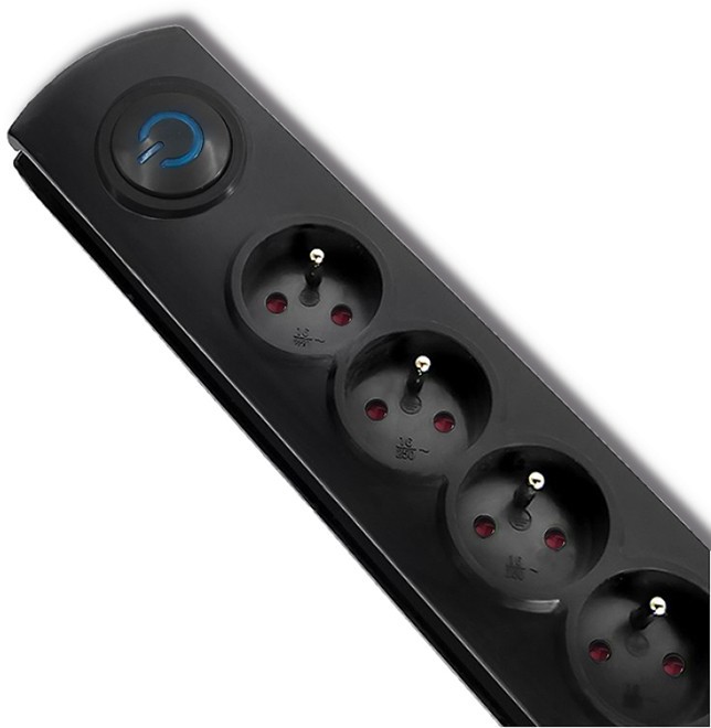 Qoltec Regleta de protección con 5 enchufes y 3.0m, negro
