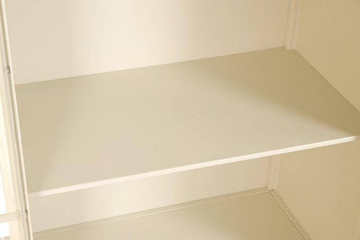 DKD Home Decor Vitrina Urban con puertas de cristal, color crema, 70 x 42 x 178 cm (Ancho x Largo x Alto), metal y cristal templado