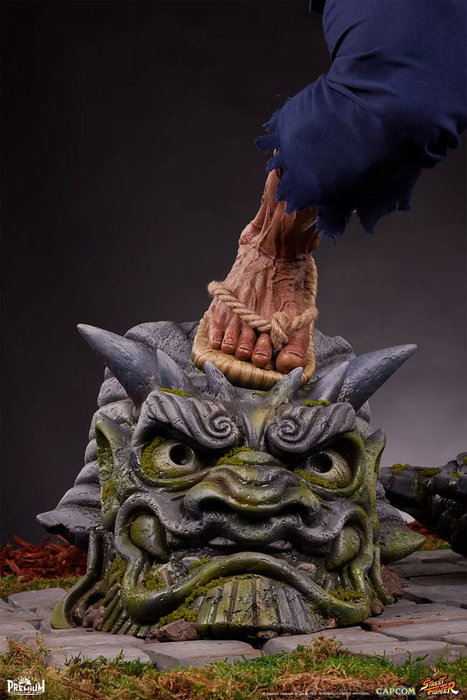 Street Fighter Estatua 1/2 Akuma 107 cm