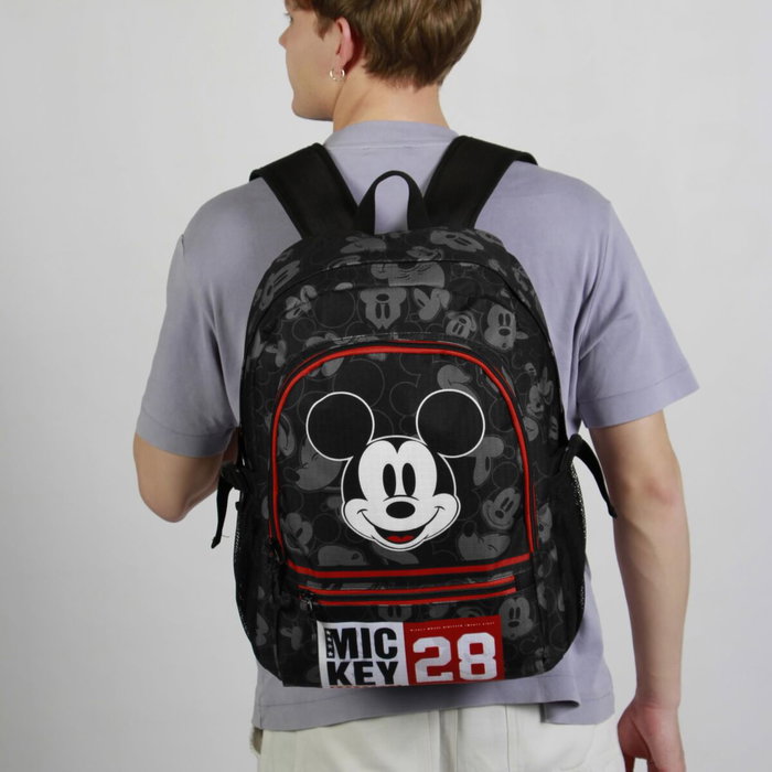 Karactermania Mochila Fight FAN 2.2 Mickey Mouse Negro