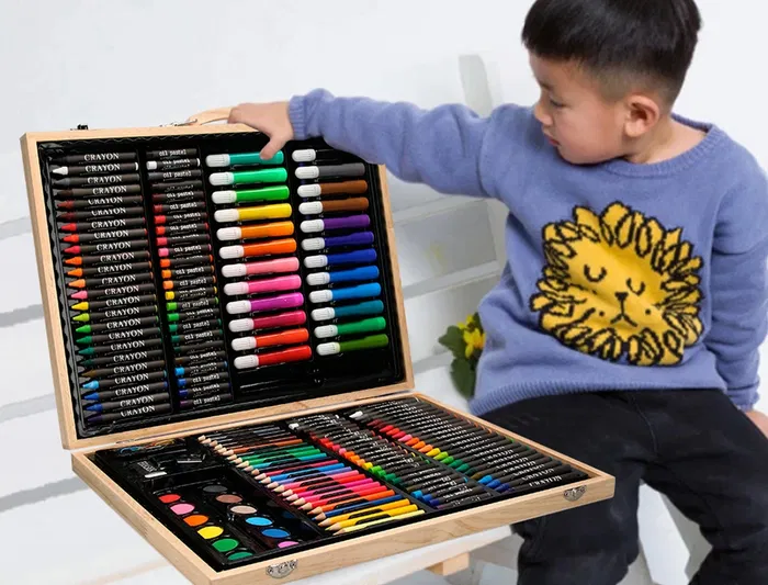 Liderpapel Estuche de Pintura 168 Piezas Maletín Madera 39,3x30x4,8 cm