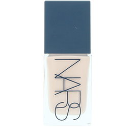NARS Light Reflecting Advanced Skincare Foundation Mont Blanc