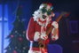 NECA Terrifier 3 Toony Terrors Figura Art the Clown Santa Suit Bloody Version 15 cm