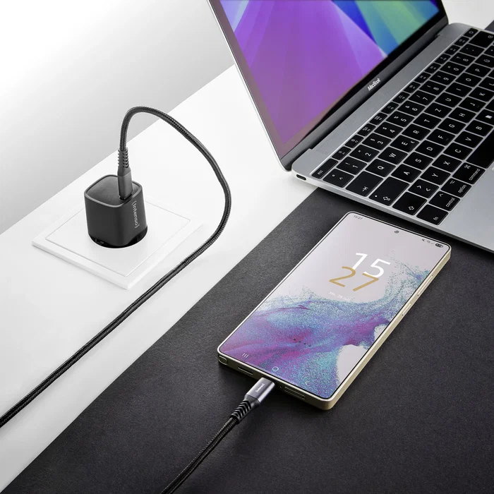Intenso Power Adapter W30C² GaN Negro 30W USB-C