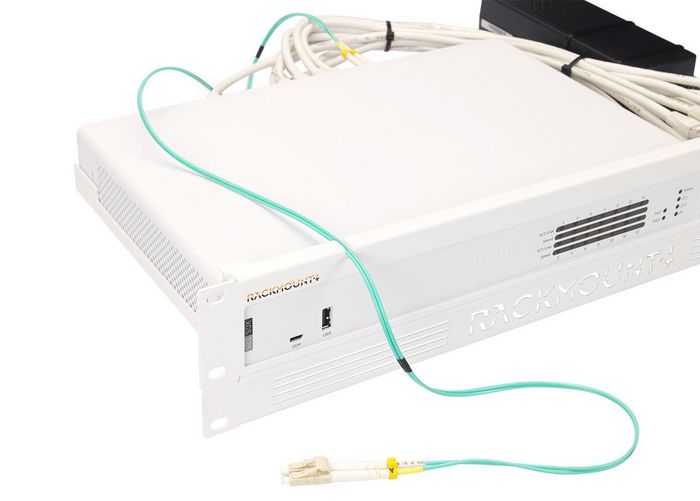 Rackmount IT Kit para Sophos XGS 116 / 126 / 136