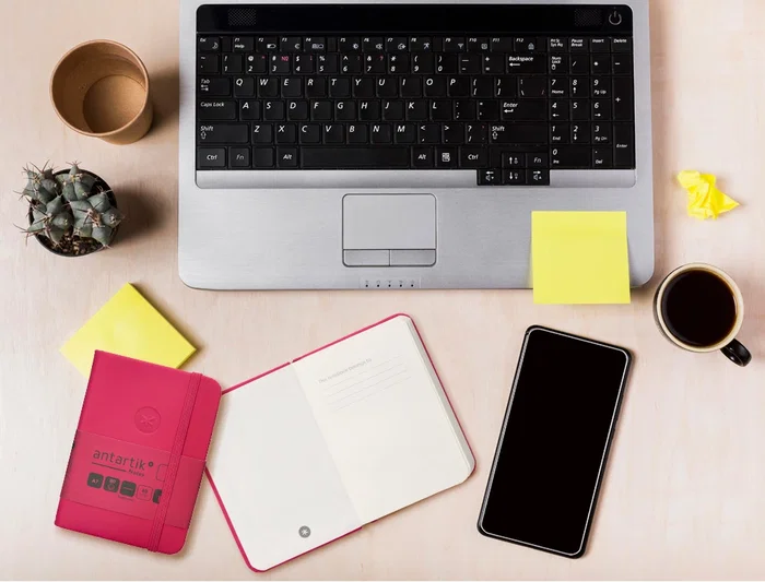 Antartik Cuaderno A7 Tapa Dura Burdeos Hojas Lisas 80 Hojas 80gr FSC