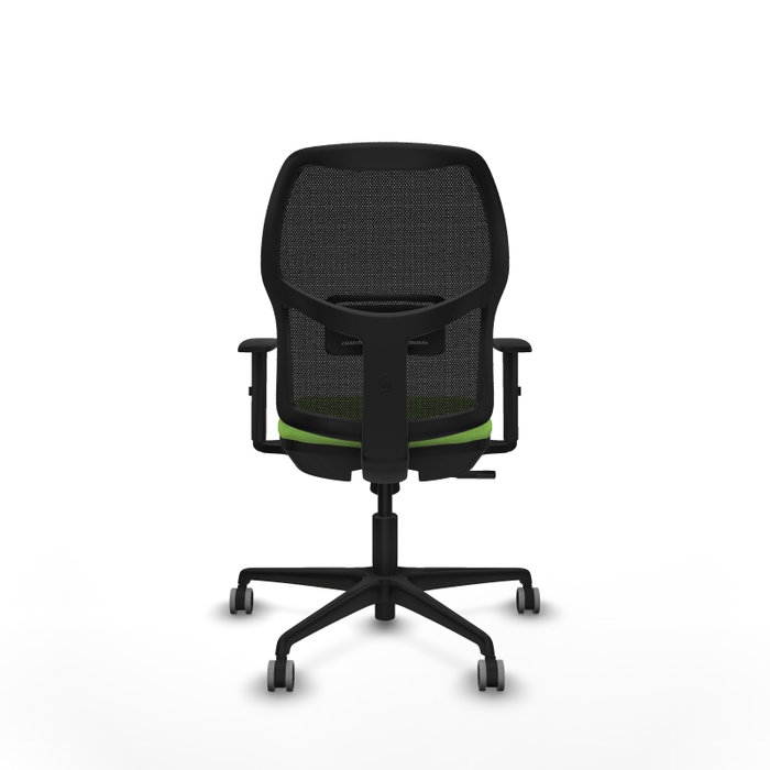 Silla de oficina Alfera con mecanismo Sincro tapizada con Tela color Pistacho y malla color Negro. Equipada con lumbar 1D, Brazos 1D y Ruedas 65 mm parqué